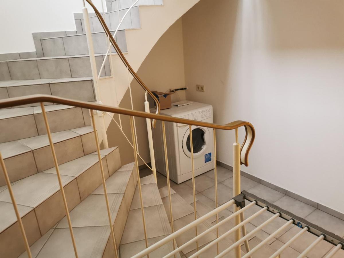 B3C Dornbirn Hills Apartment Bagian luar foto