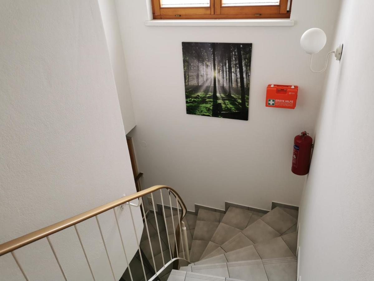 B3C Dornbirn Hills Apartment Bagian luar foto